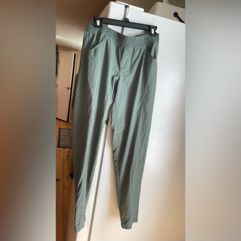 North Face Women’s Green Pants
